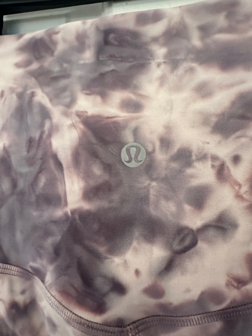 Lululemon Purple Tie Dye Leggings size 8 EUC - Picture 3 of 5